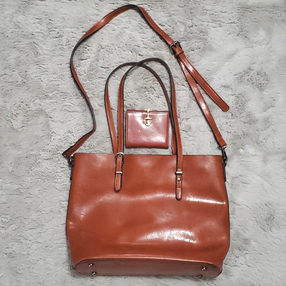 Faux leather tan bag with strap + wallet